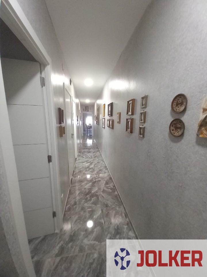 For sale of flat in Burriana