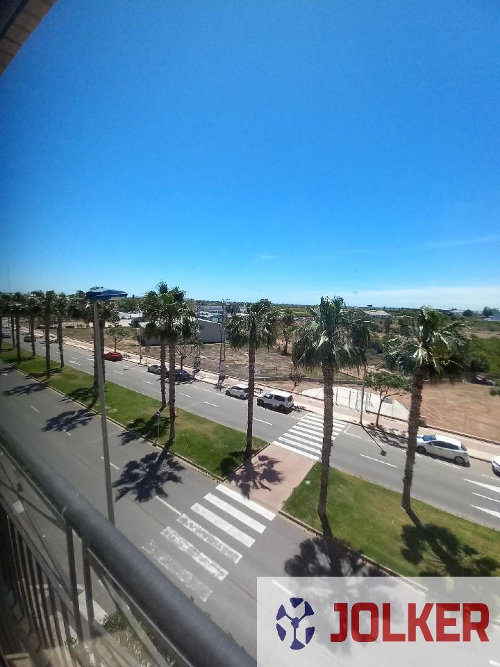 For sale of flat in Burriana