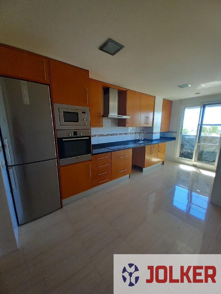 For sale of flat in Burriana