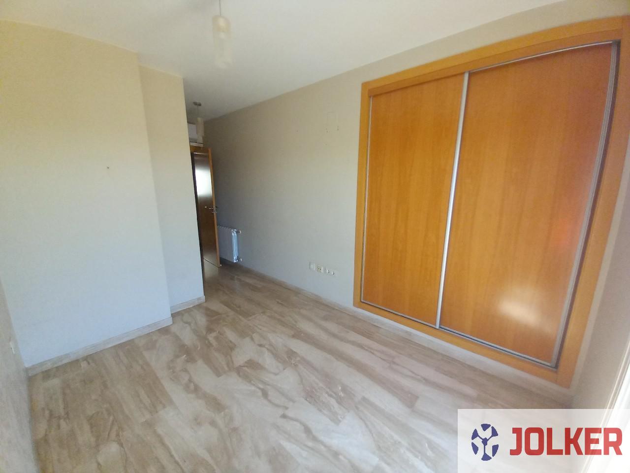 For sale of flat in Burriana