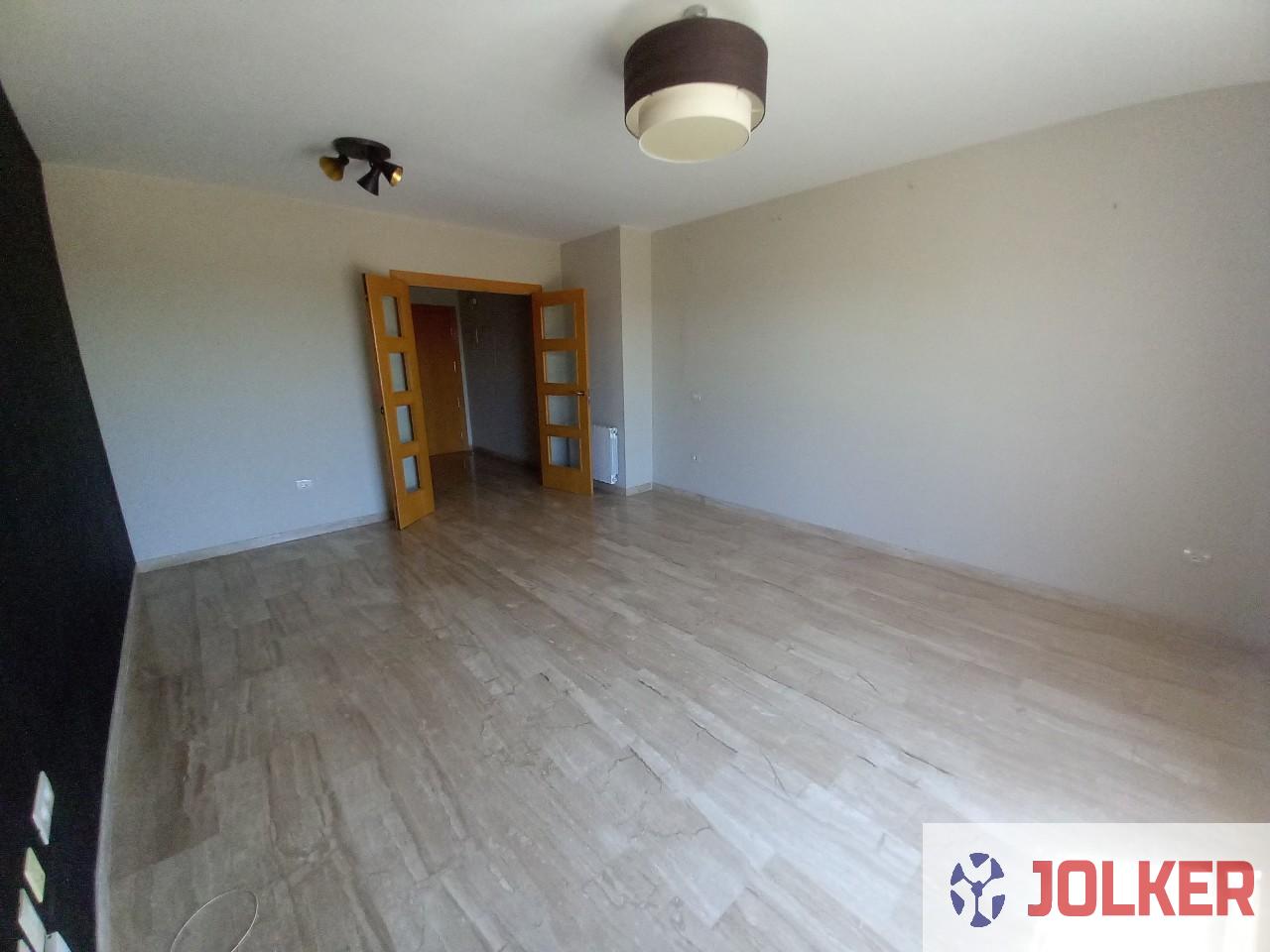 For sale of flat in Burriana
