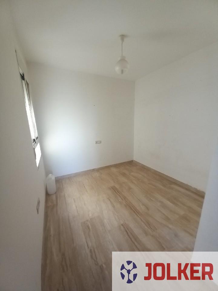 For sale of flat in Burriana