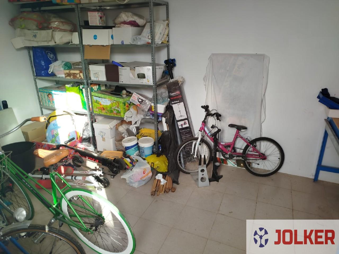 For sale of storage room in Burriana