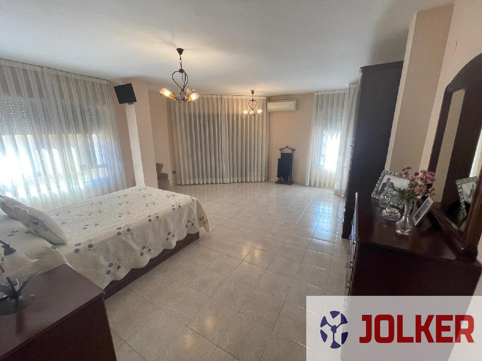 For sale of house in Burriana
