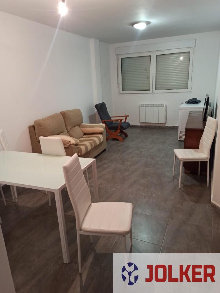 For sale of flat in Villafranca del Cid
