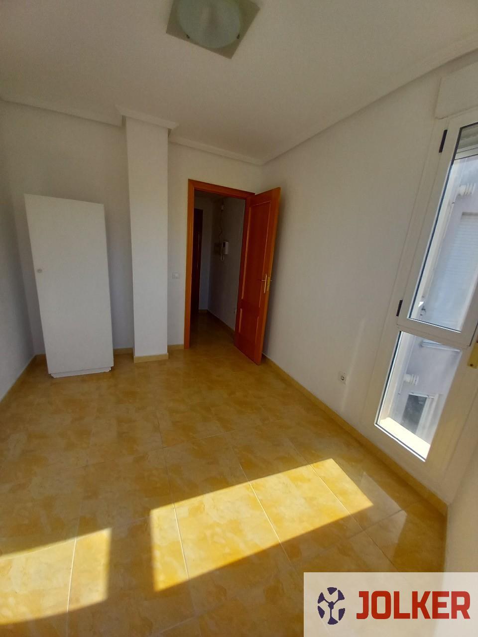 For sale of flat in Burriana