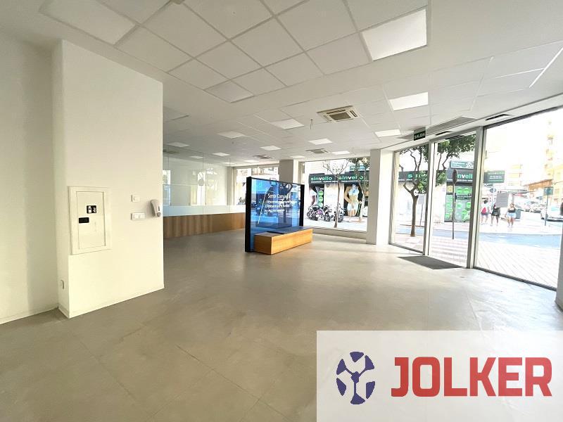 Venta de local comercial en Castellón