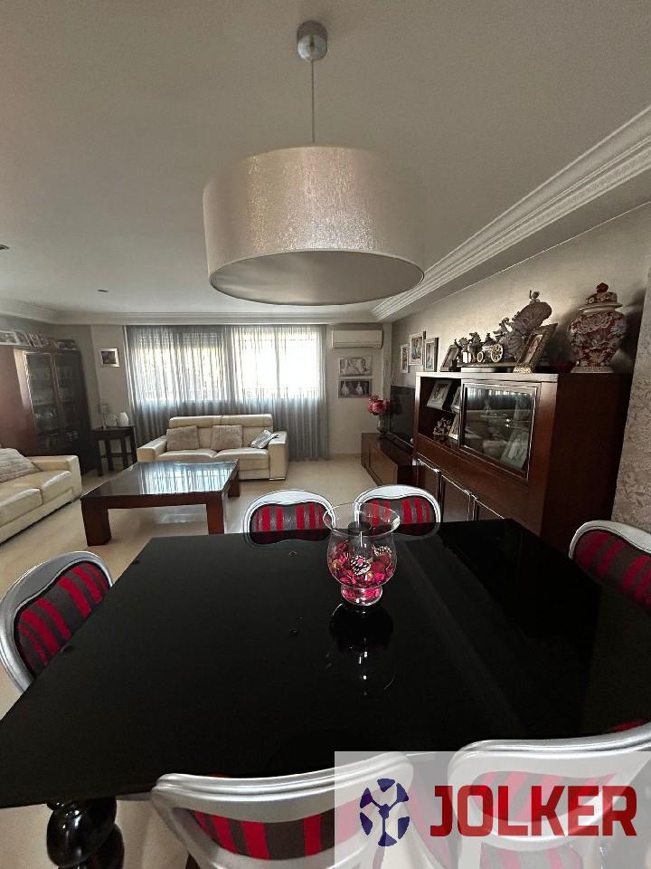 For sale of chalet in Burriana