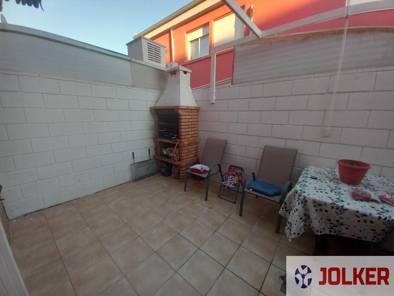 For sale of chalet in Burriana