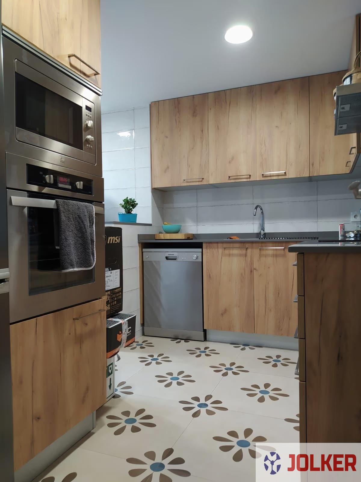 For sale of flat in Burriana