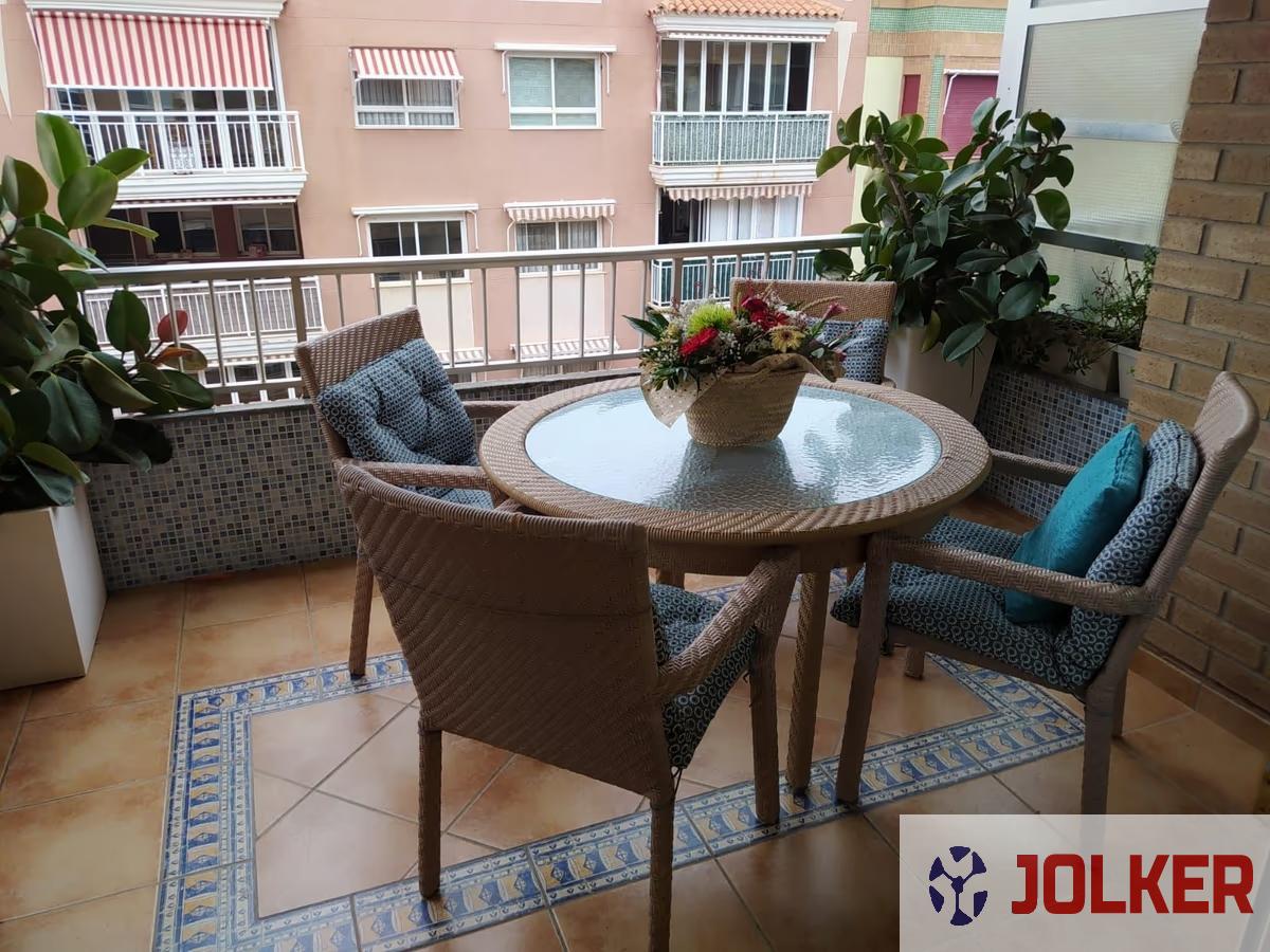 For sale of flat in Burriana