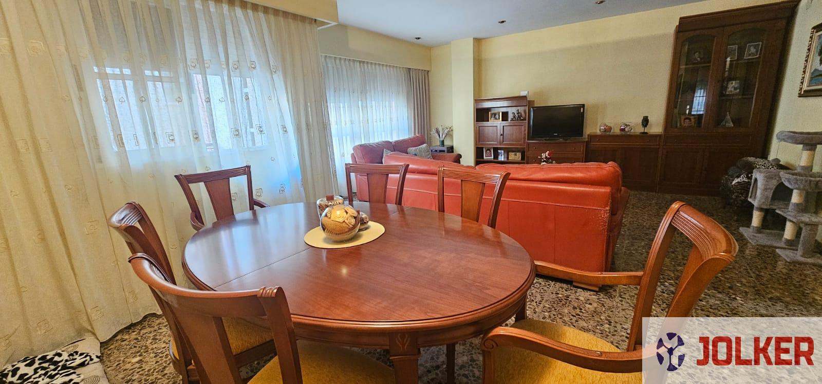 For sale of flat in Burriana