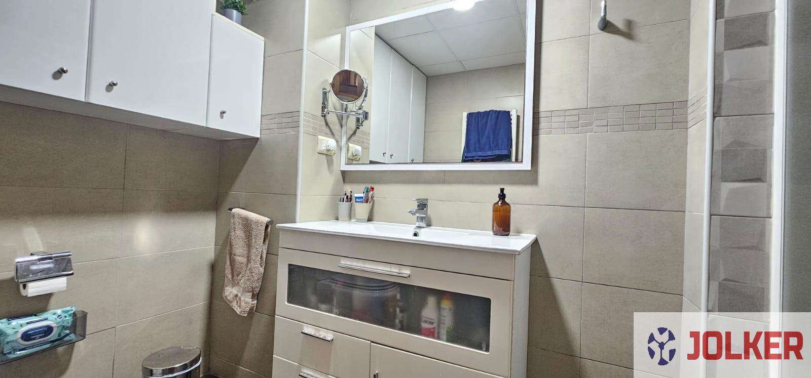 For sale of flat in Burriana