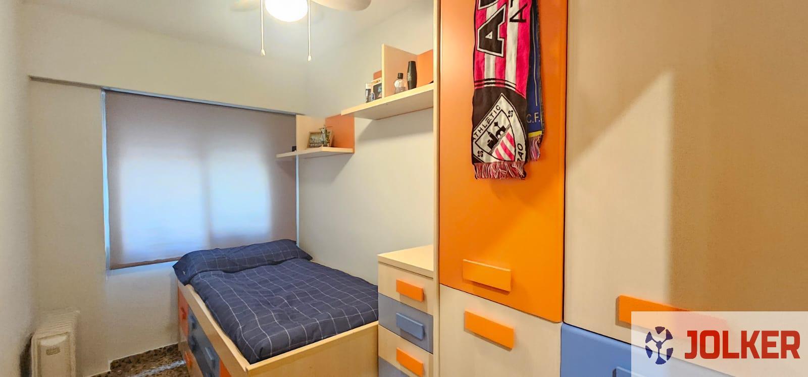 For sale of flat in Burriana