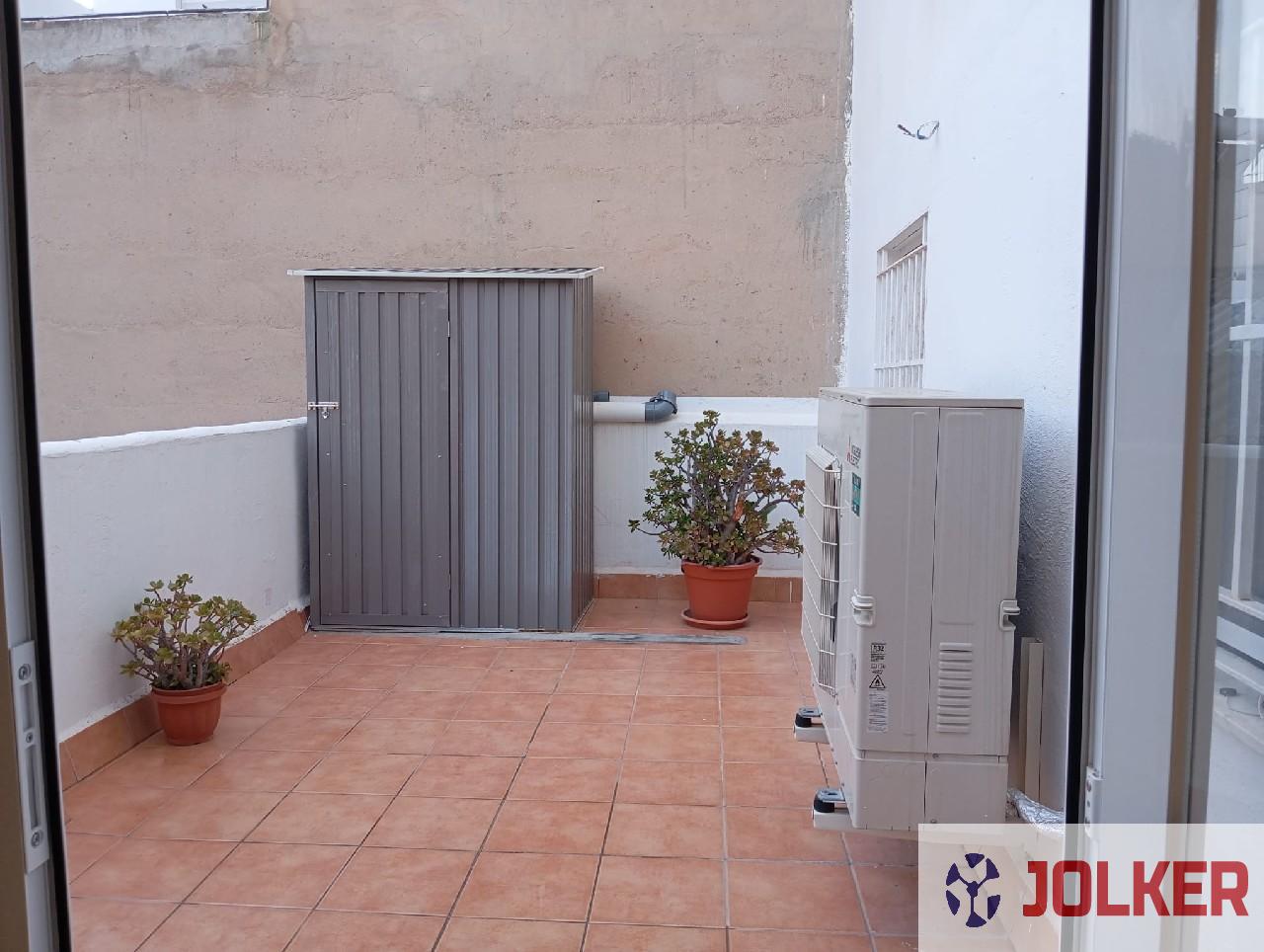 For sale of flat in Burriana