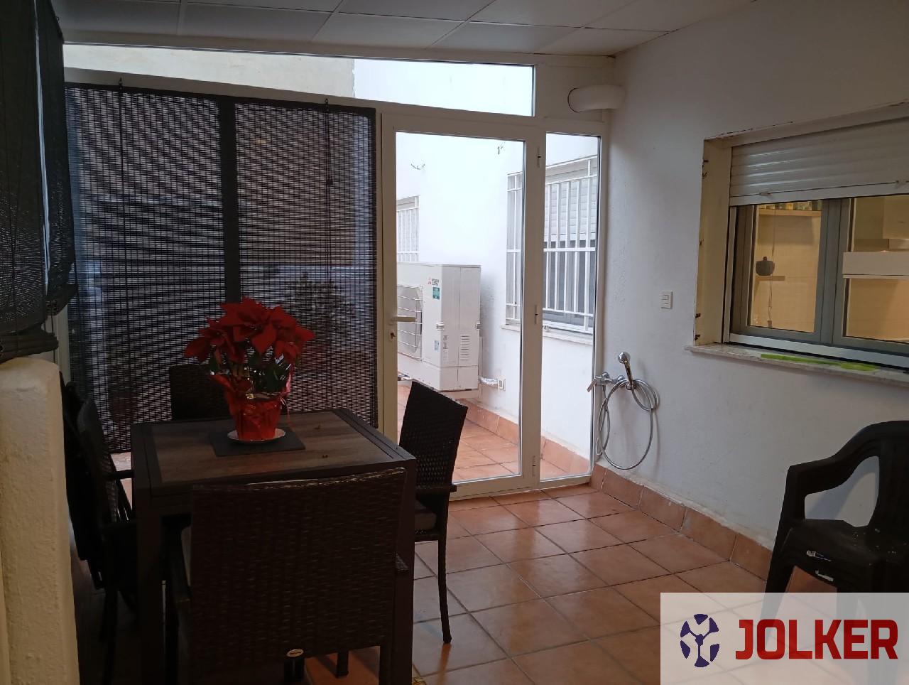 For sale of flat in Burriana