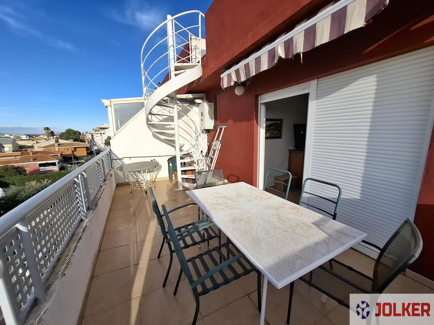 For sale of penthouse in Burriana