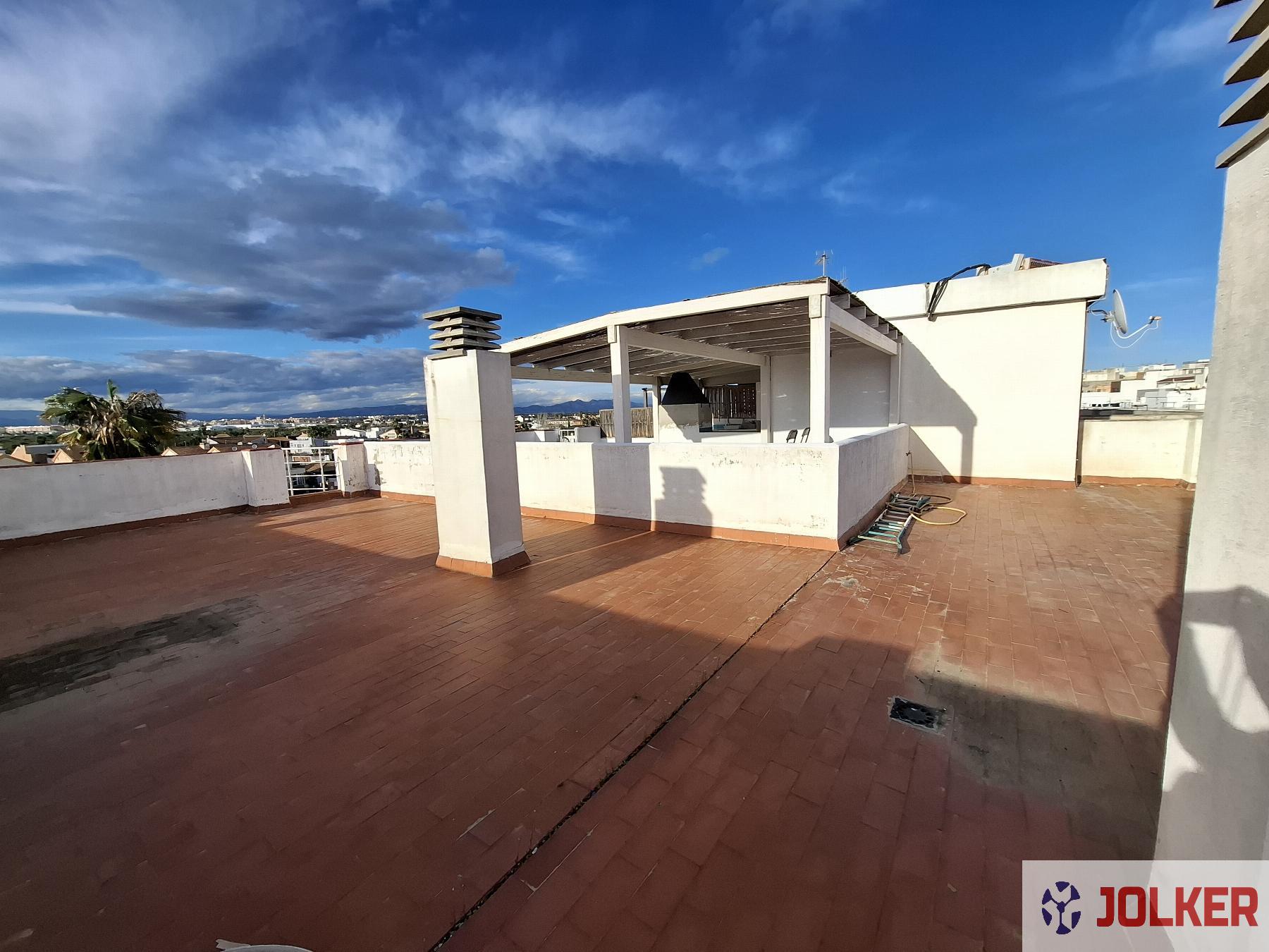For sale of penthouse in Burriana