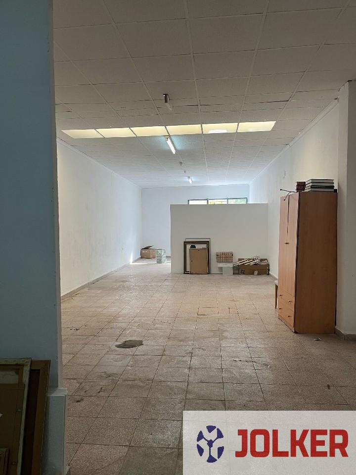 For sale of commercial in Burriana