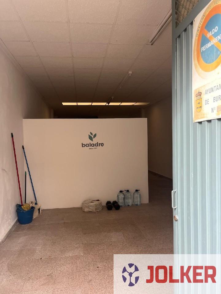 For sale of commercial in Burriana