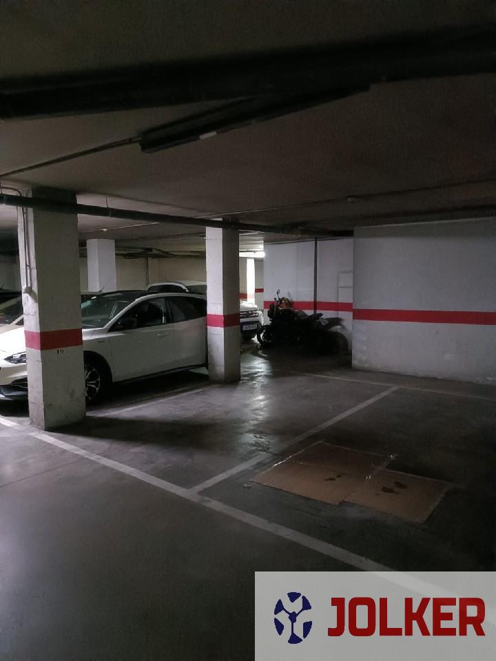 For sale of garage in Burriana