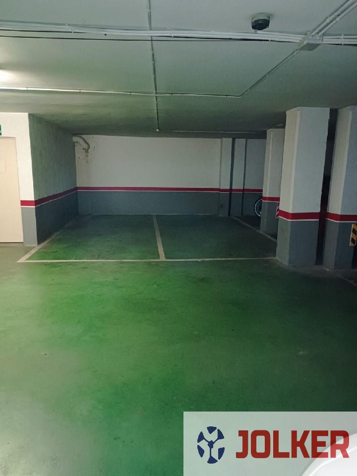 For sale of garage in Burriana