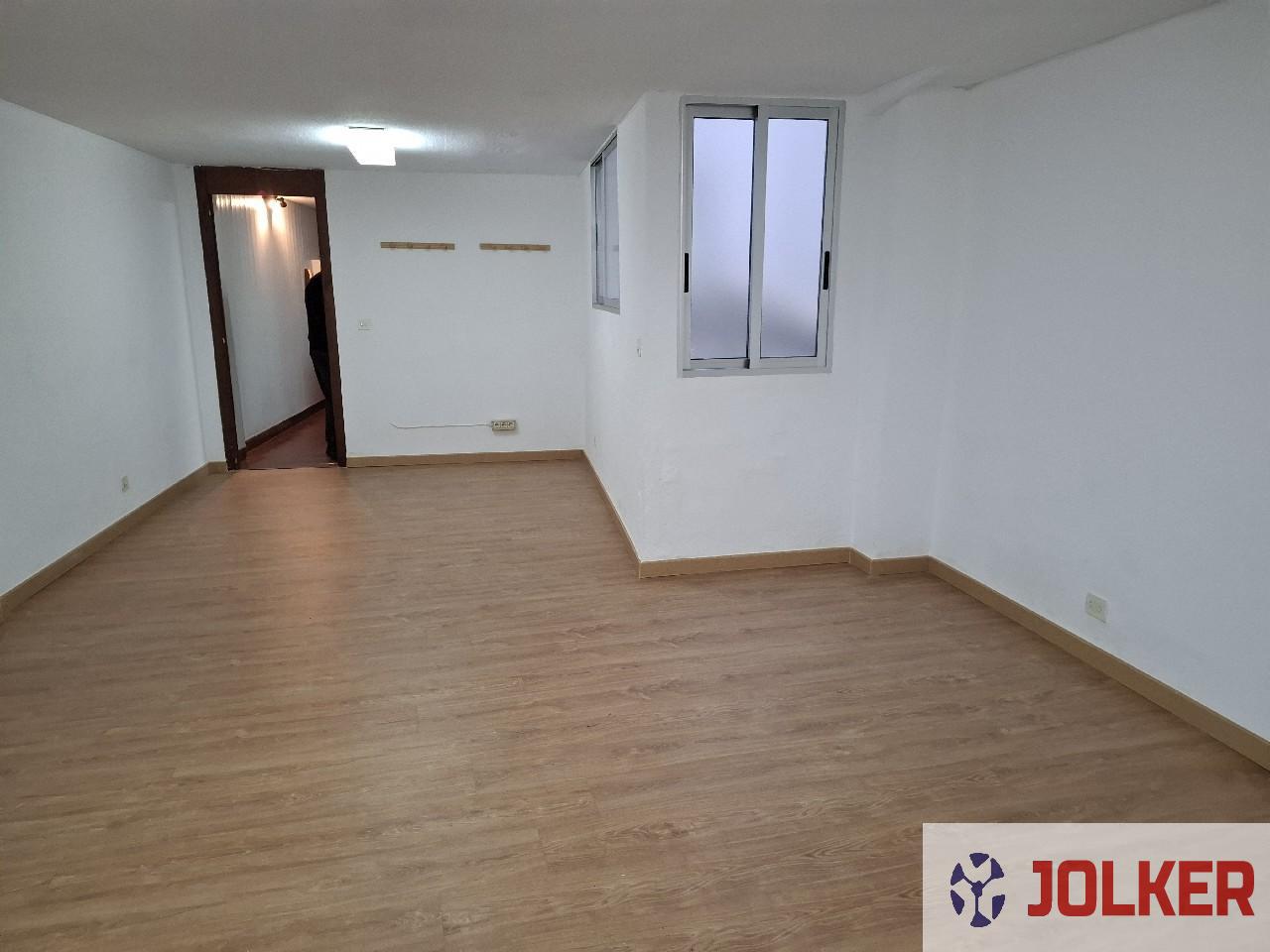 For sale of commercial in Burriana