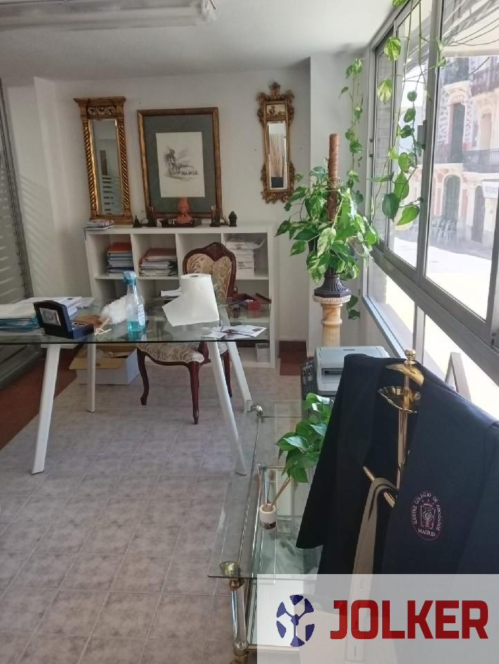 For sale of commercial in Burriana