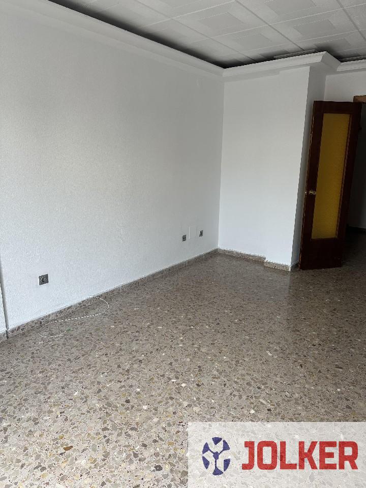 For sale of flat in Onda