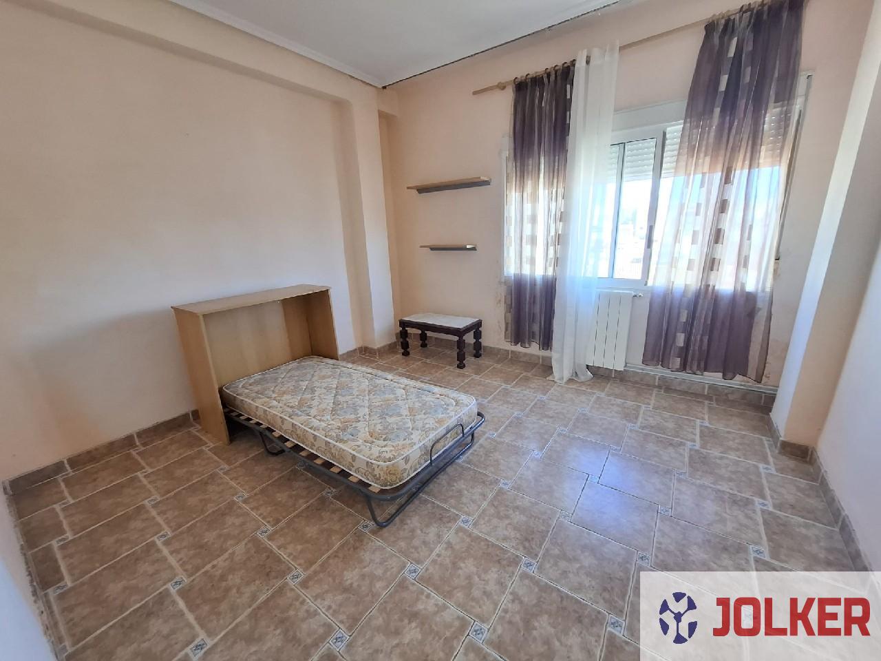 For sale of flat in Burriana