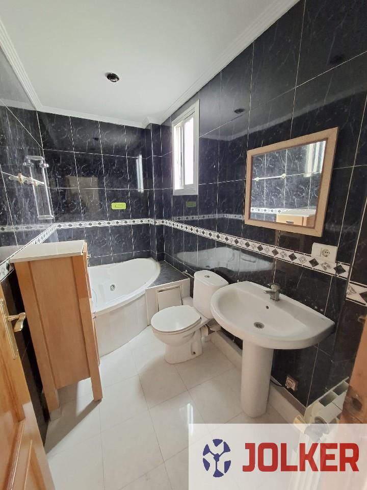 For sale of flat in Burriana