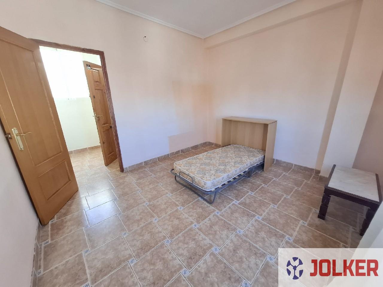 For sale of flat in Burriana