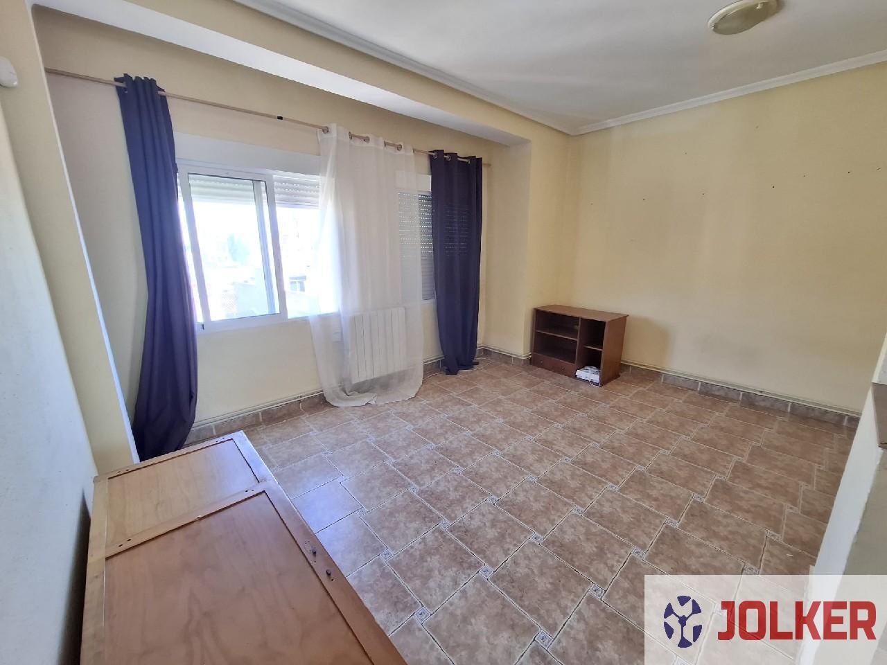 For sale of flat in Burriana