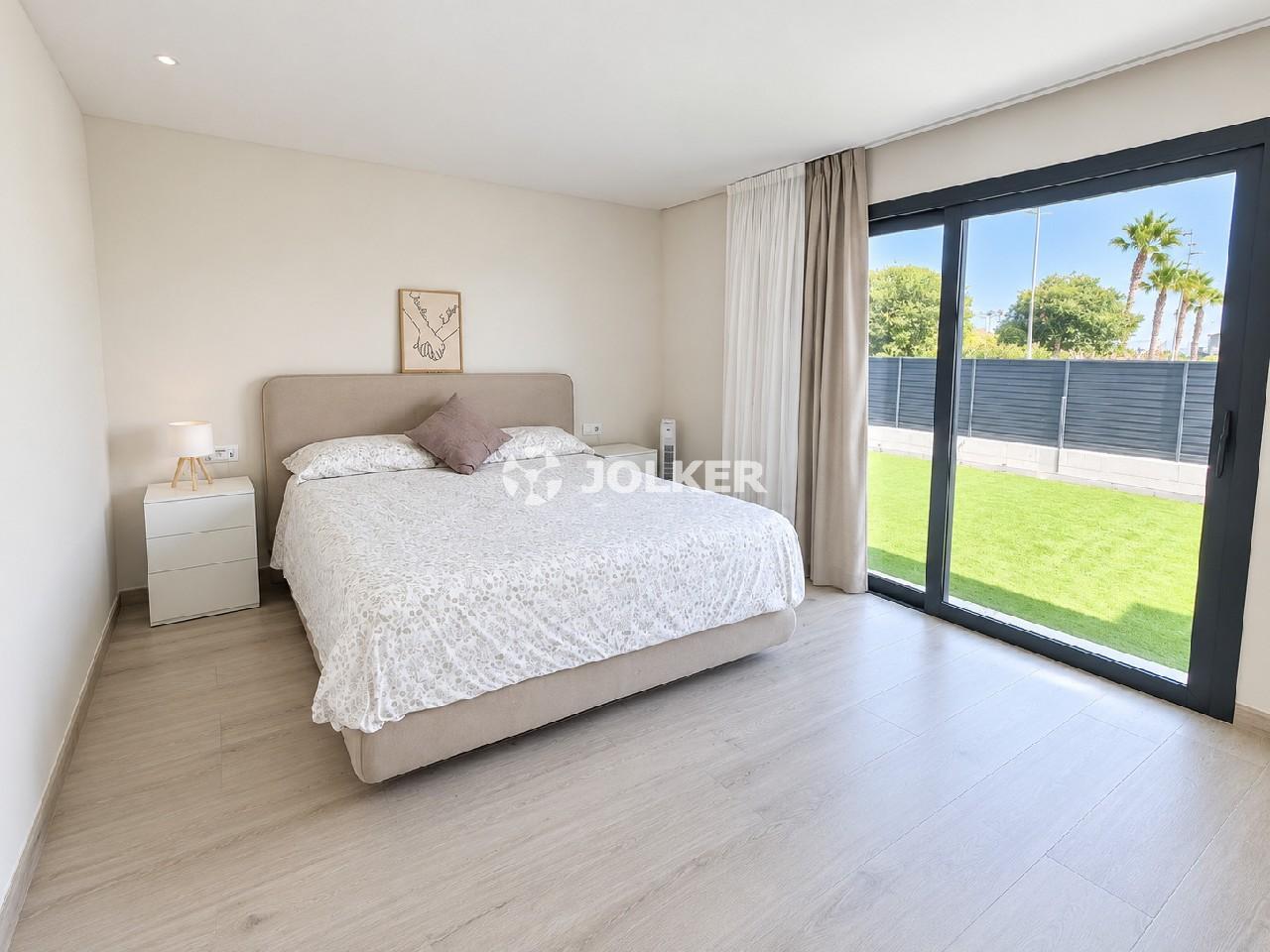 For sale of house in Burriana