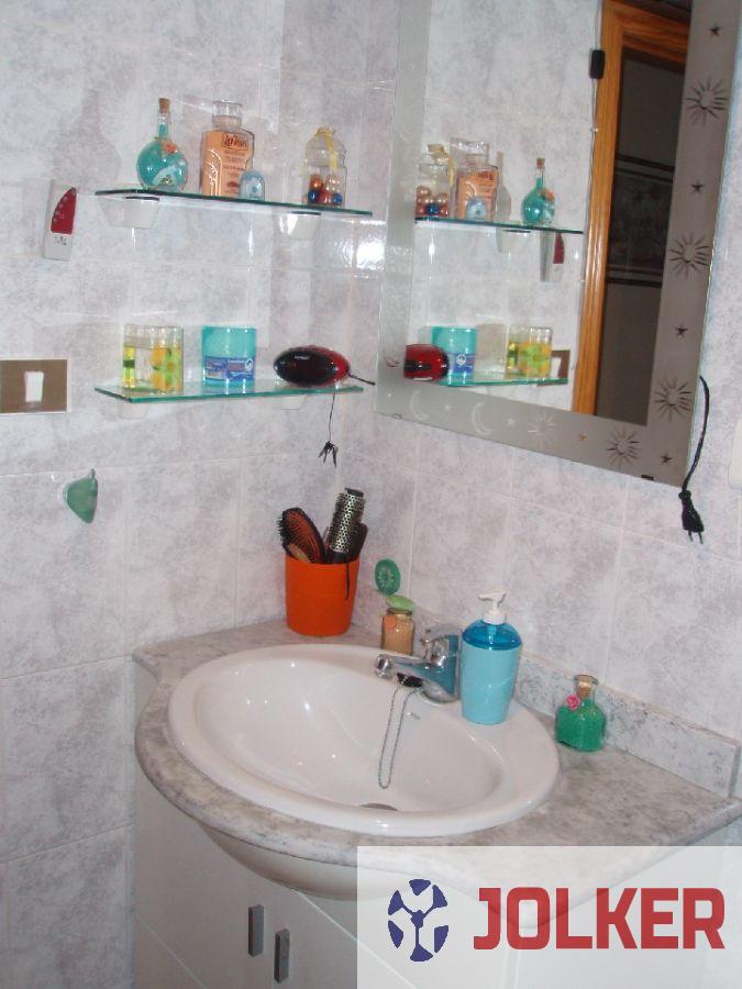 For sale of flat in Burriana