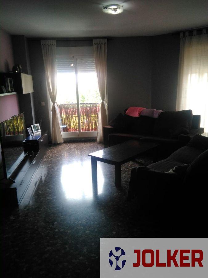 For sale of flat in Burriana