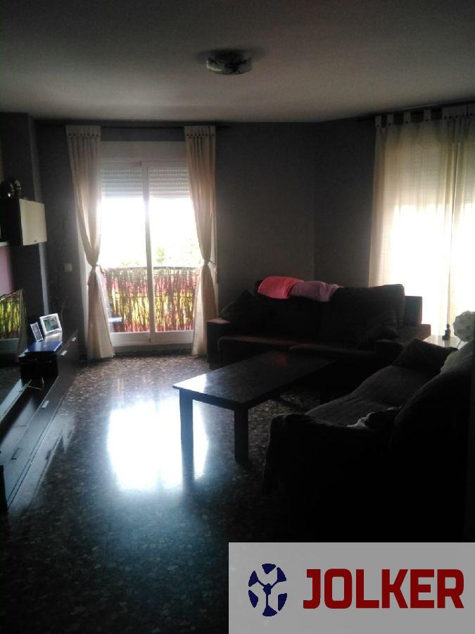 For sale of flat in Burriana