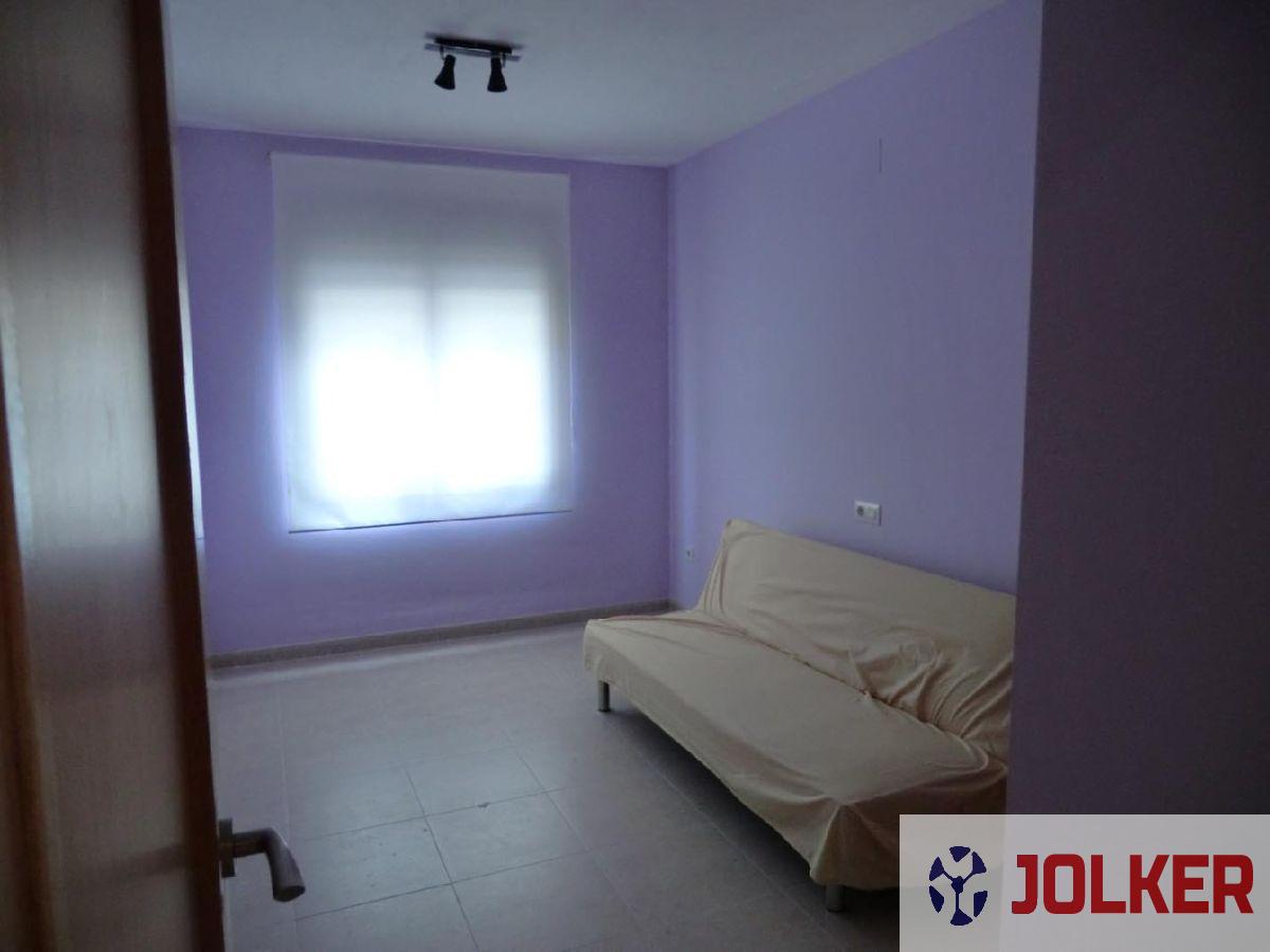 For sale of flat in Burriana