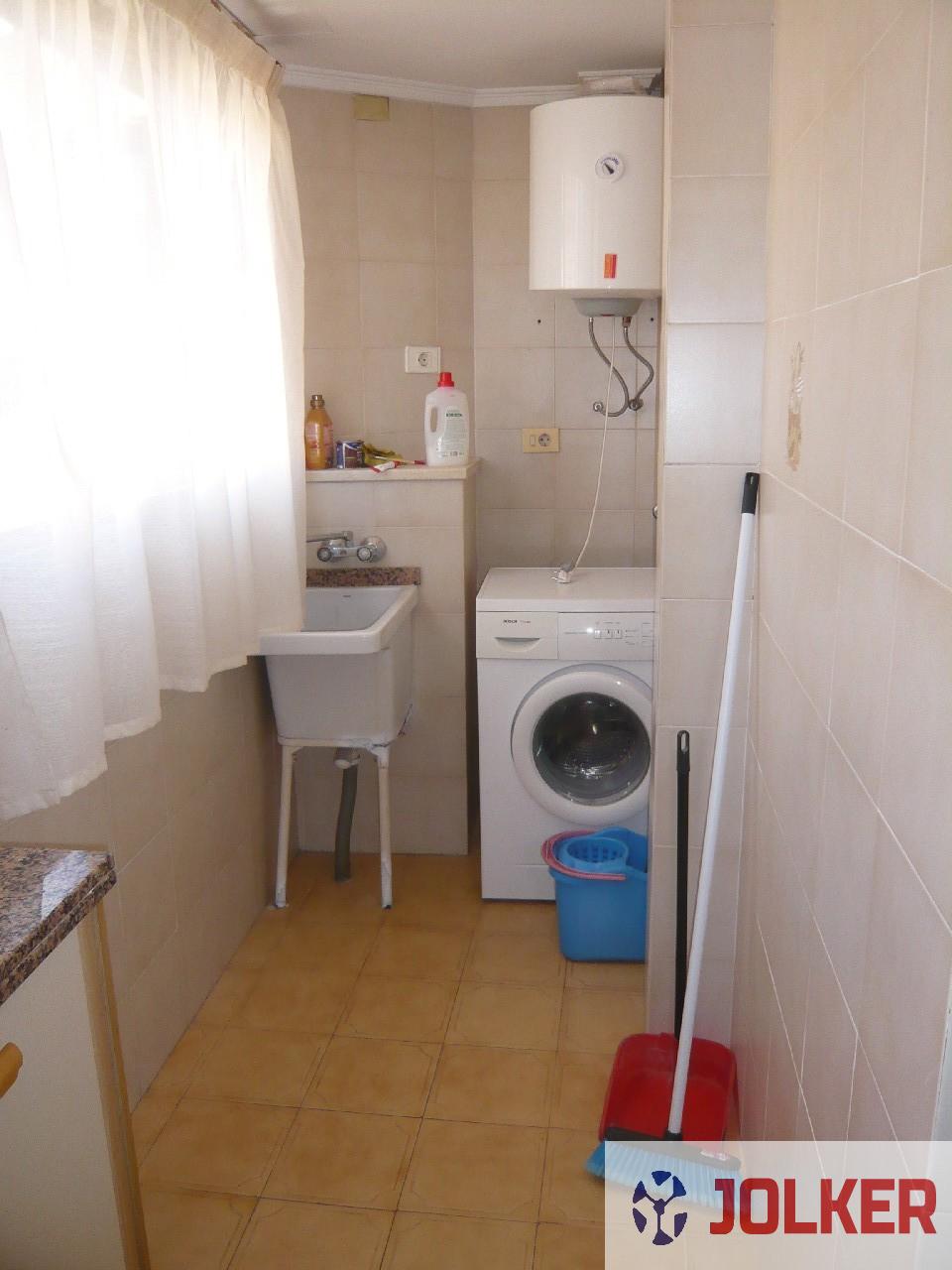 For sale of flat in Burriana