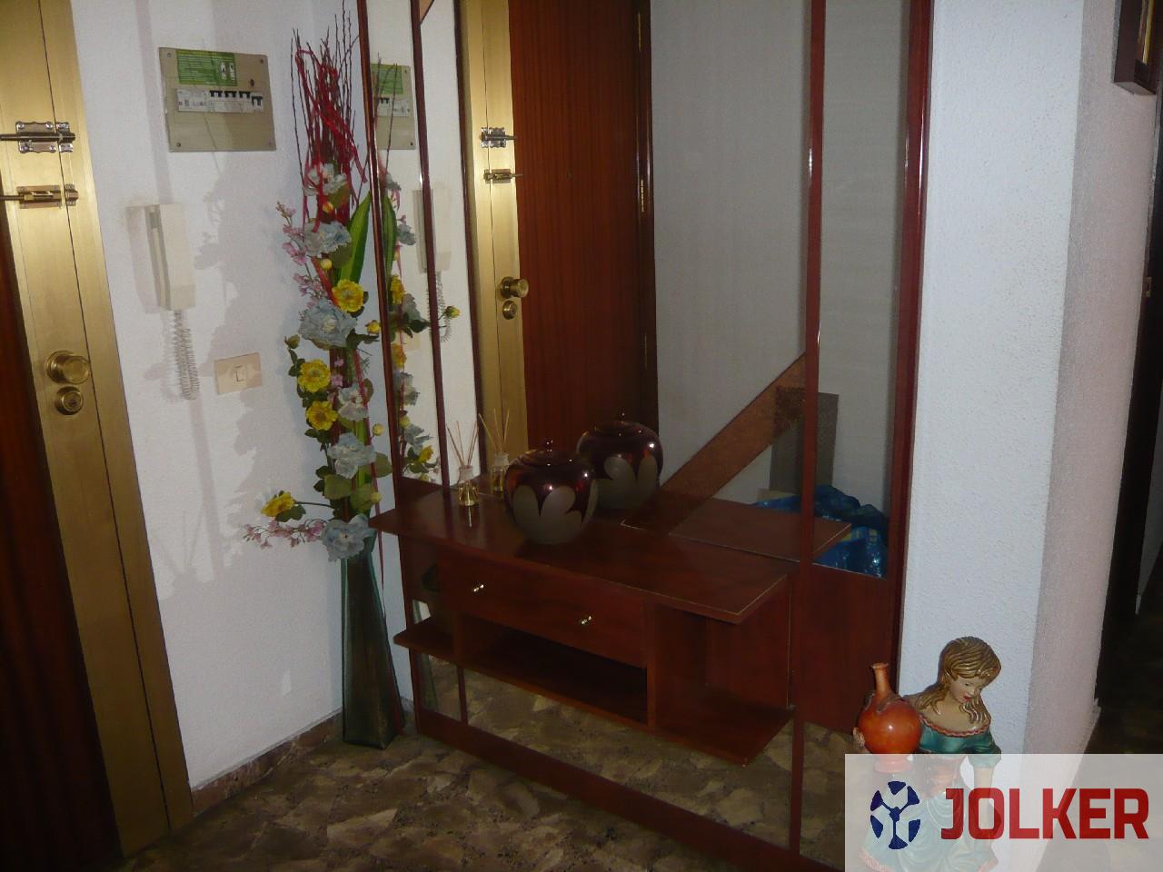 For sale of flat in Burriana