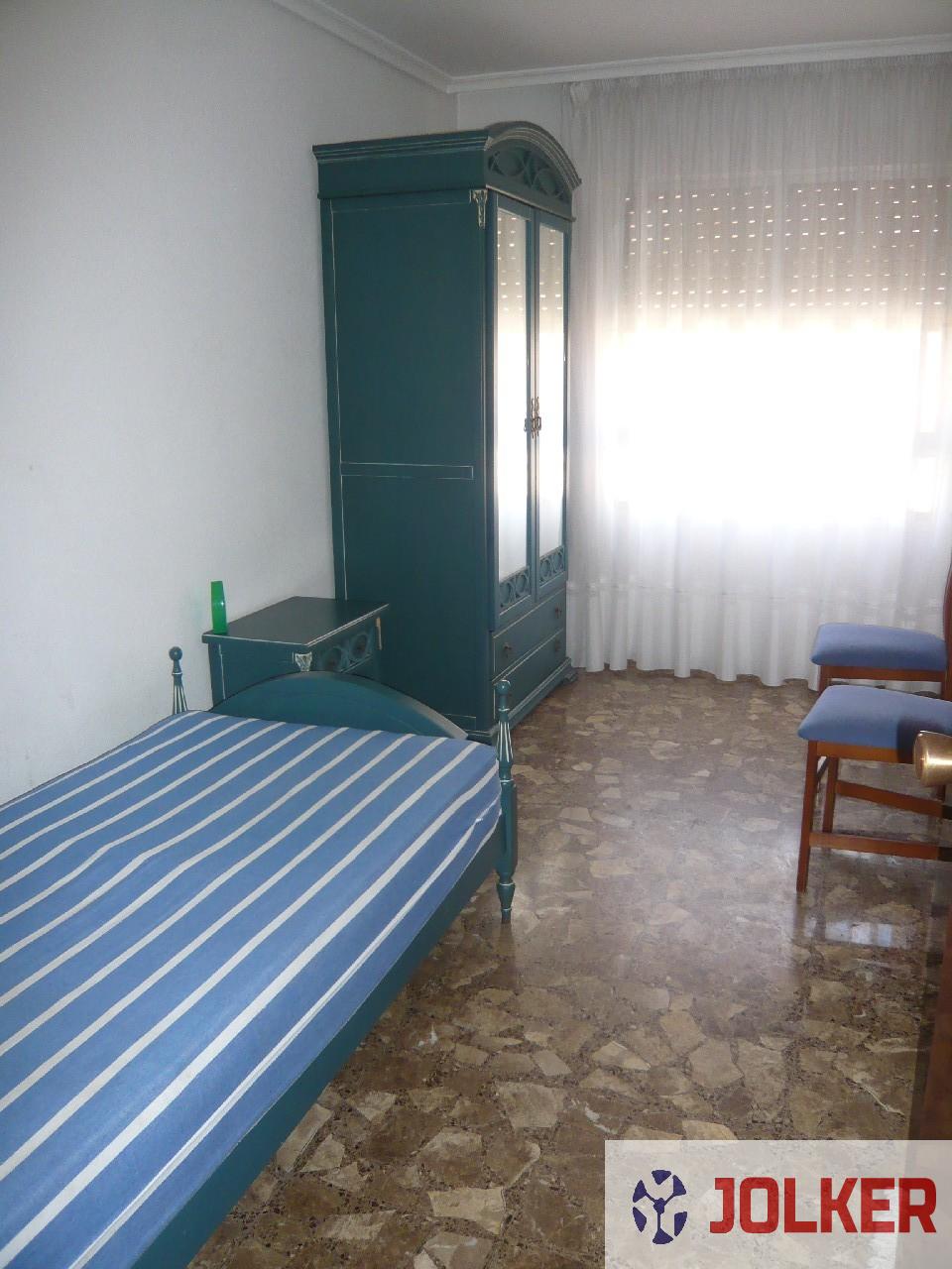 For sale of flat in Burriana