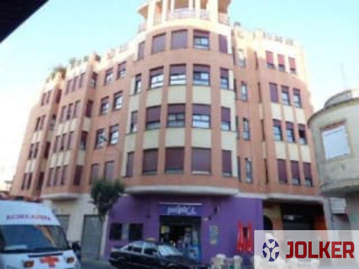 For sale of flat in Burriana