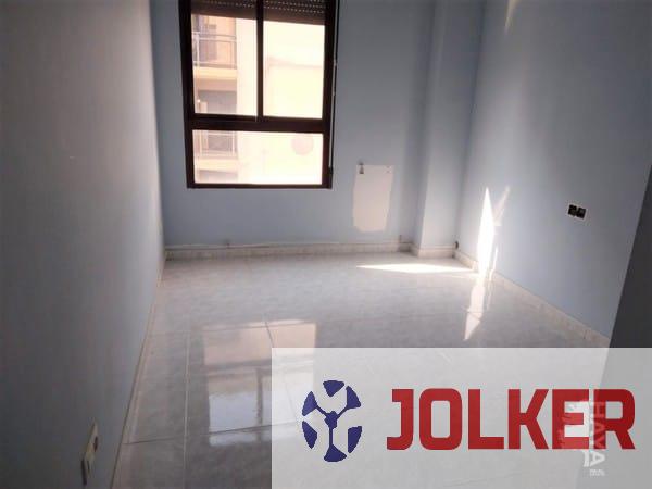 For sale of flat in Burriana