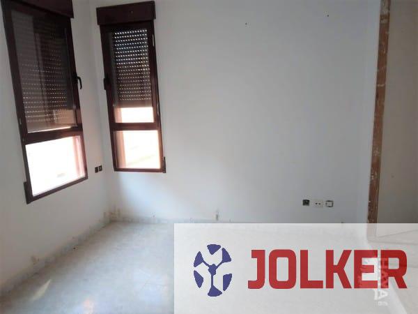 For sale of flat in Burriana