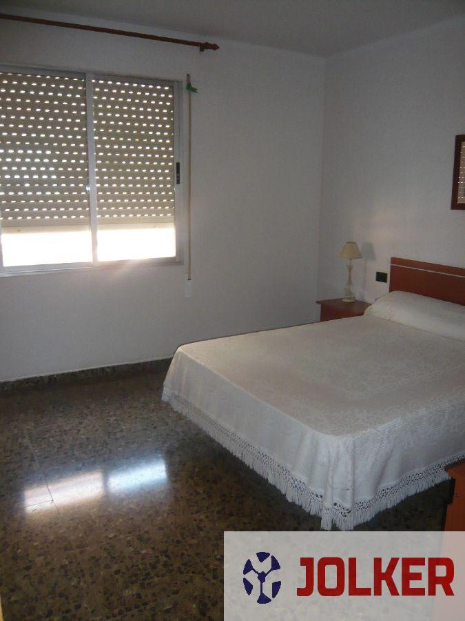 For sale of flat in Burriana