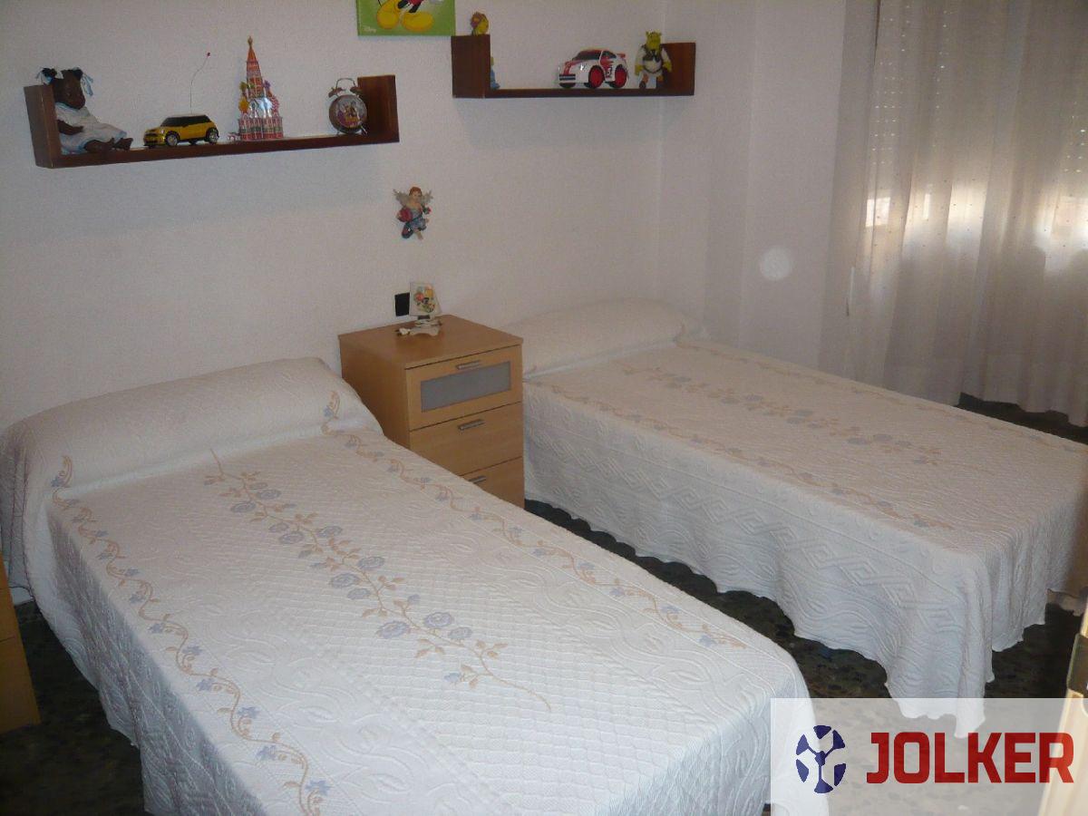 For sale of flat in Burriana