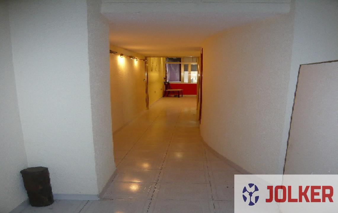 For sale of commercial in Burriana