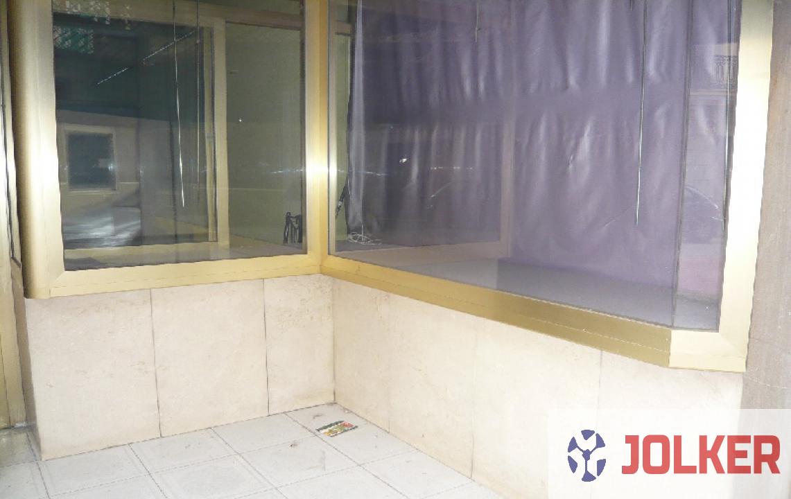 For sale of commercial in Burriana