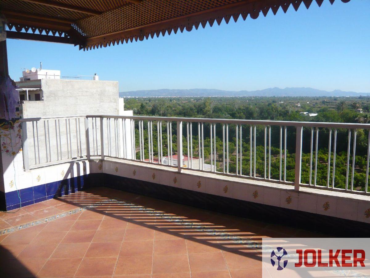 For sale of penthouse in Burriana