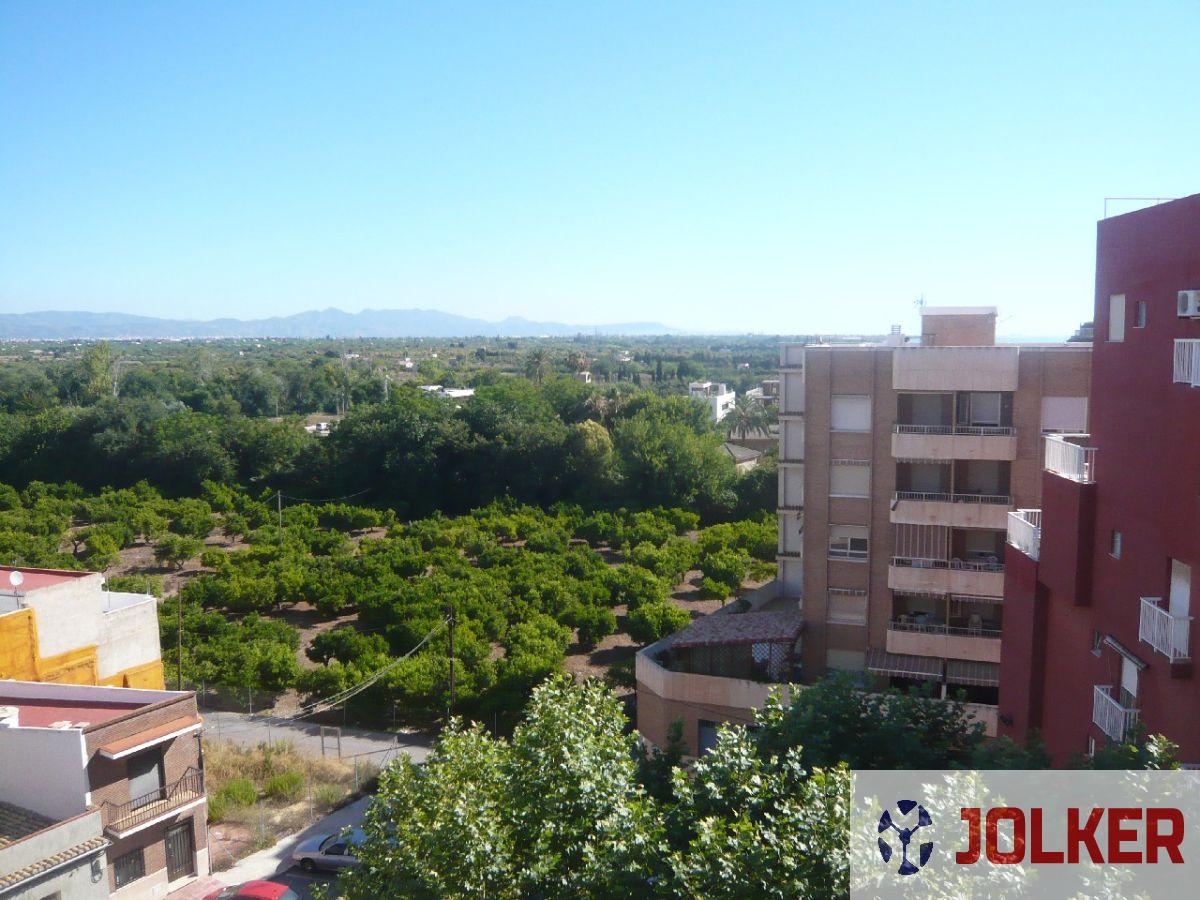 For sale of penthouse in Burriana